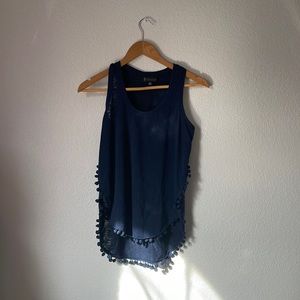 Bobeau Sleeveless navy blue blouse
